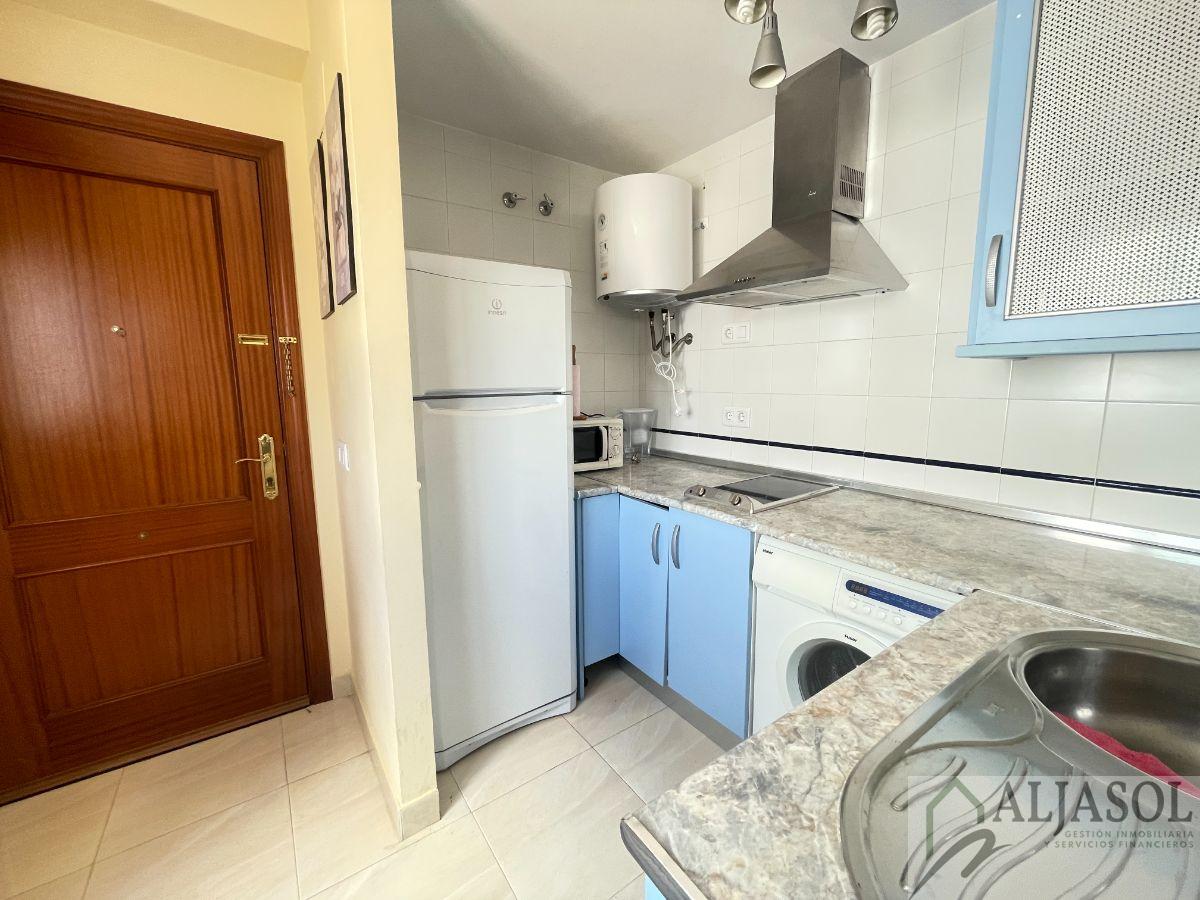 For rent of apartment in Villamartín