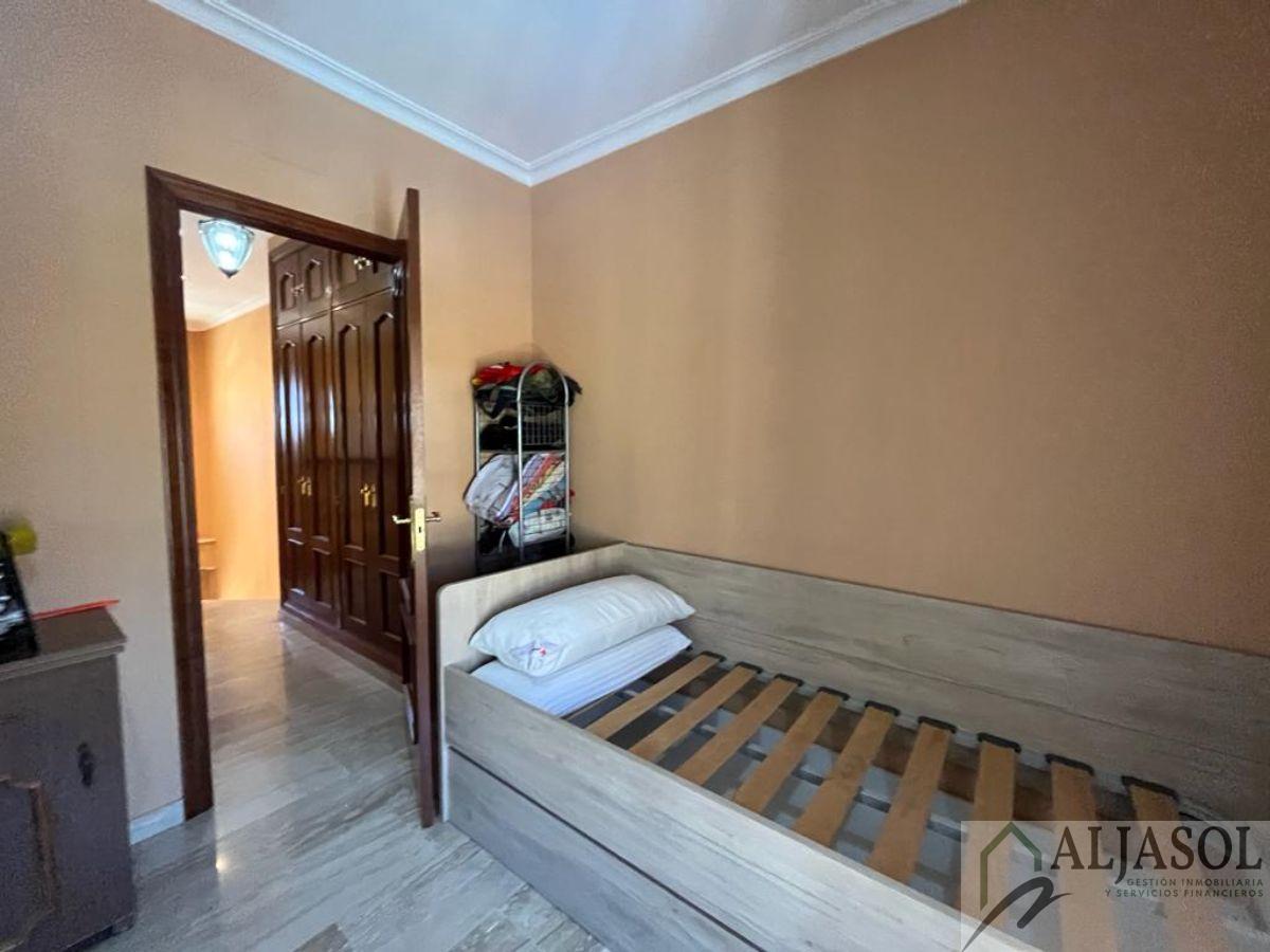 Venta de casa en Santiponce