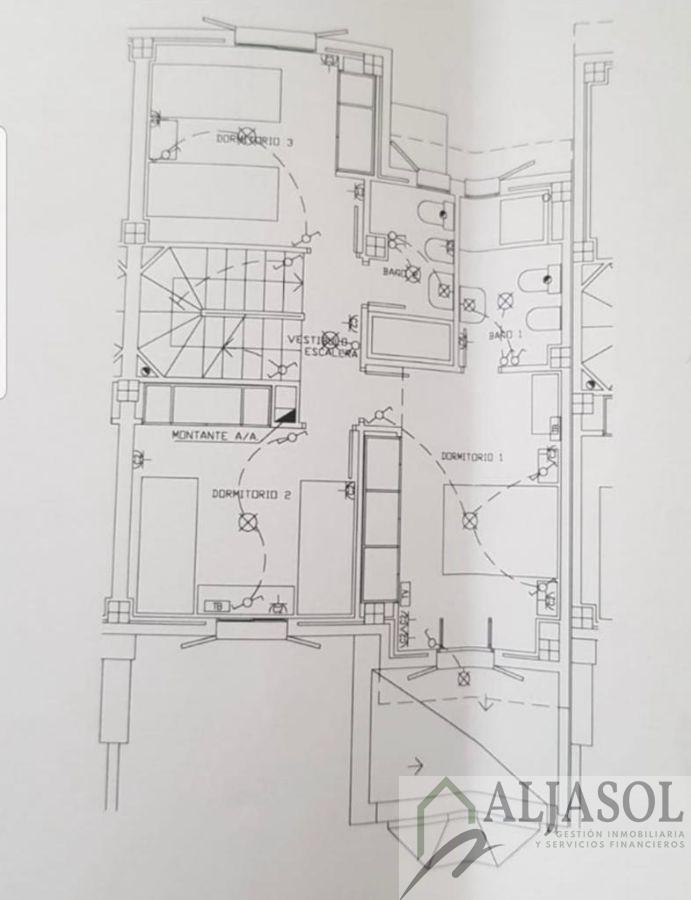 For sale of house in Castilleja de la Cuesta