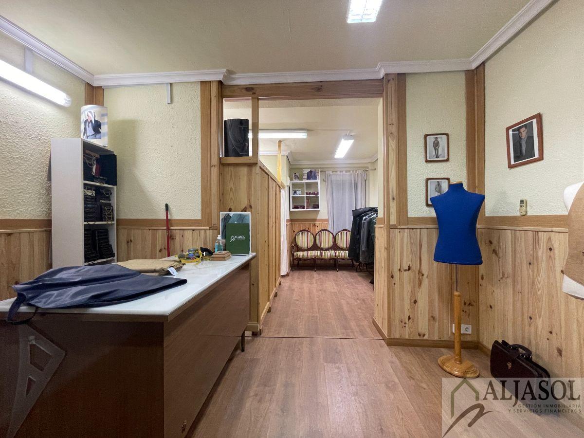 Venta de local comercial en Sevilla