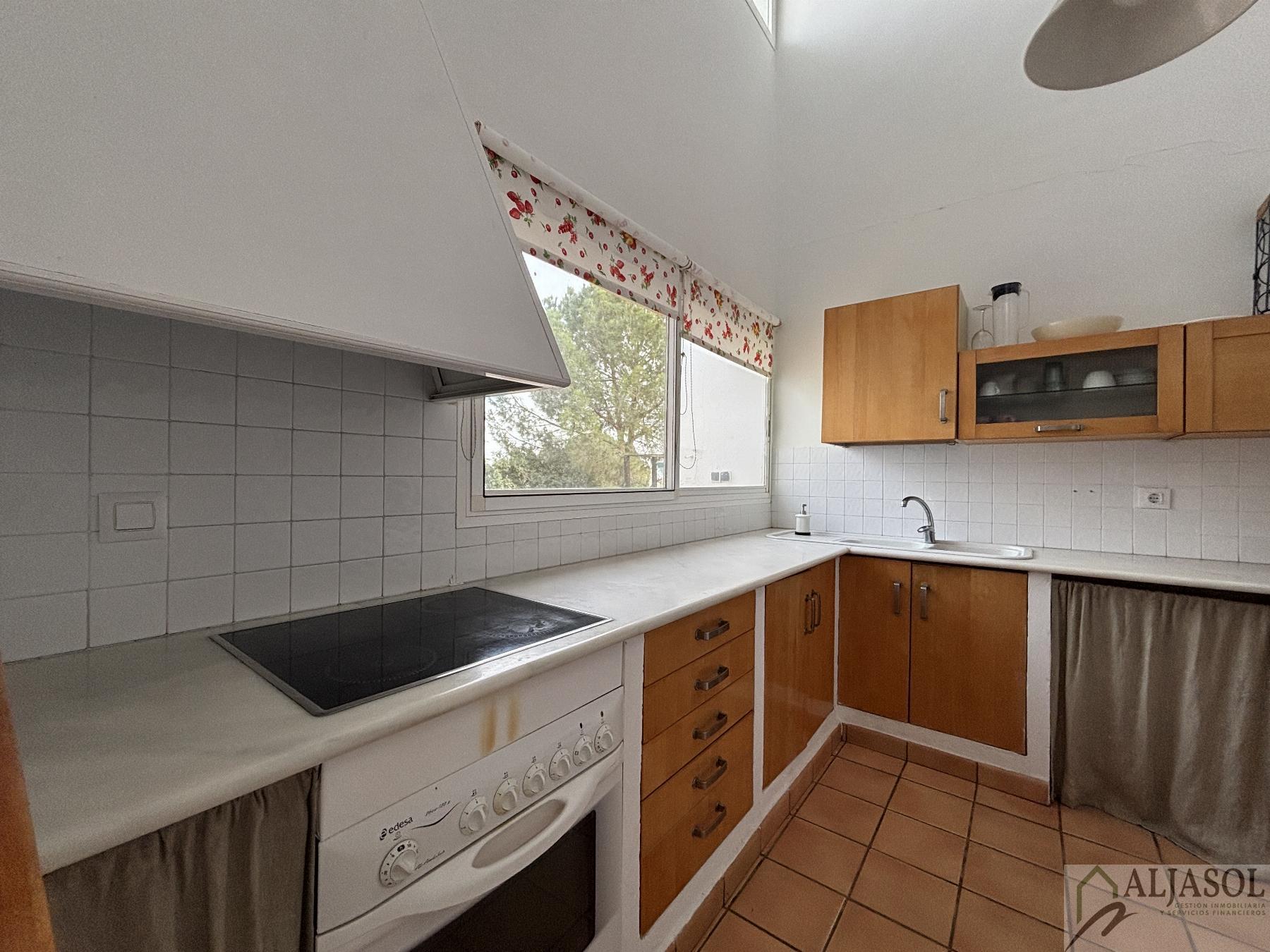 Venta de chalet en Salteras
