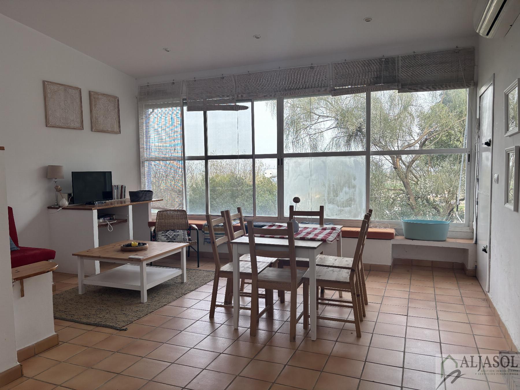 Venta de chalet en Salteras