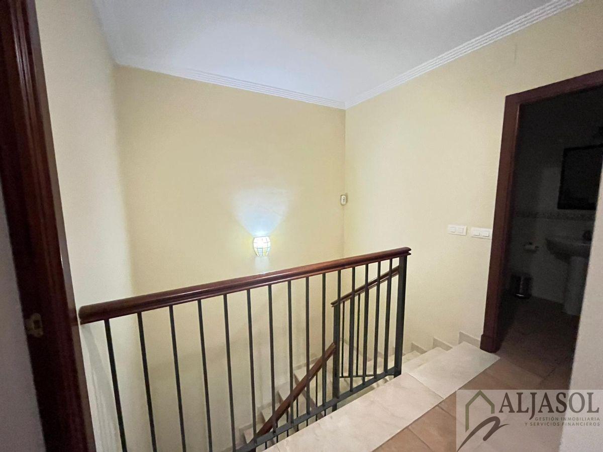 For sale of house in Umbrete