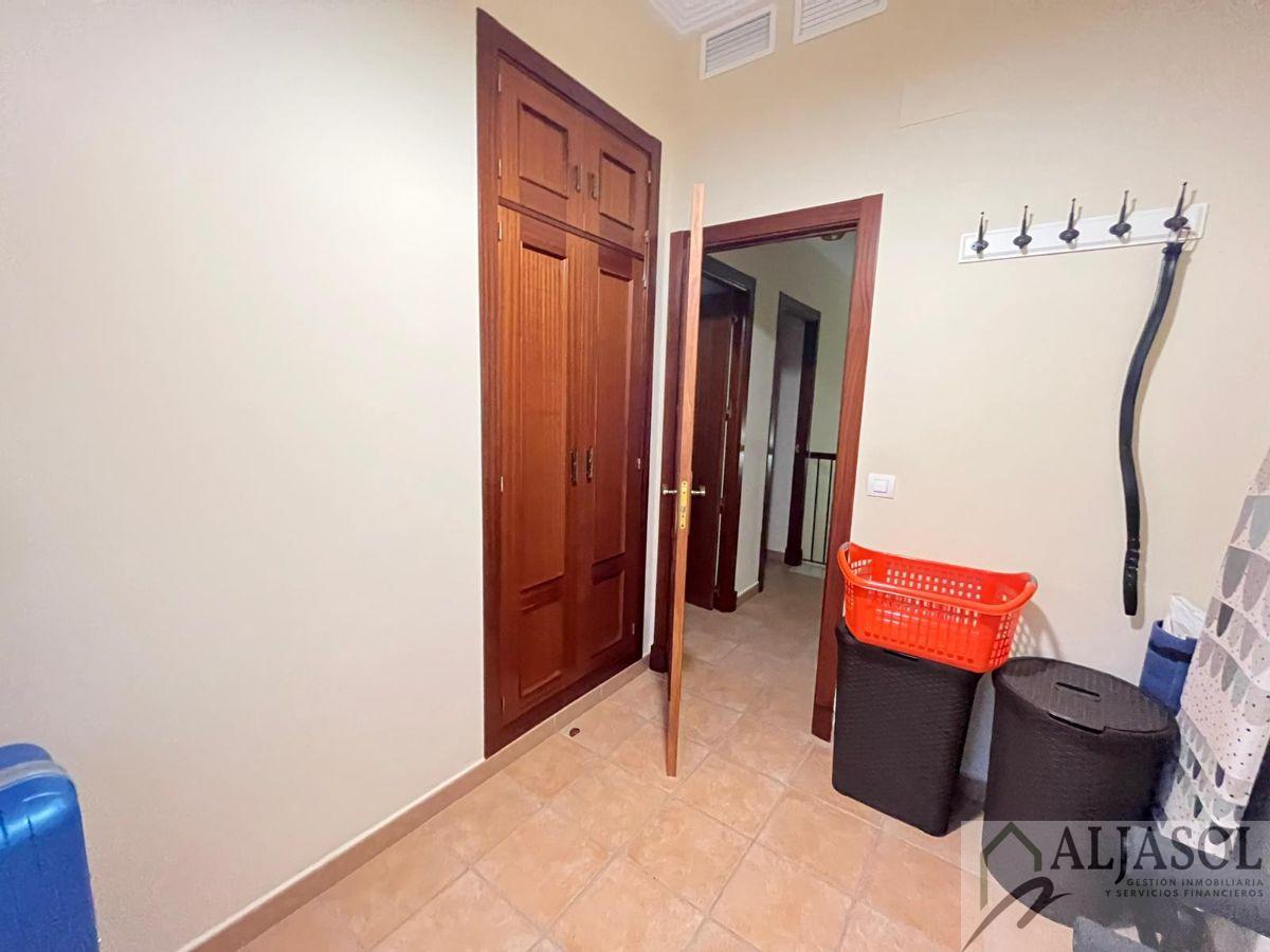 For sale of house in Umbrete