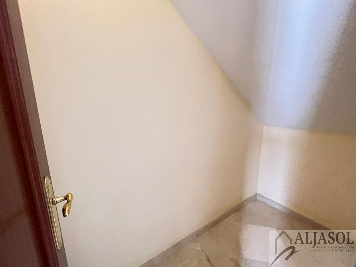 Alquiler de piso en Salteras