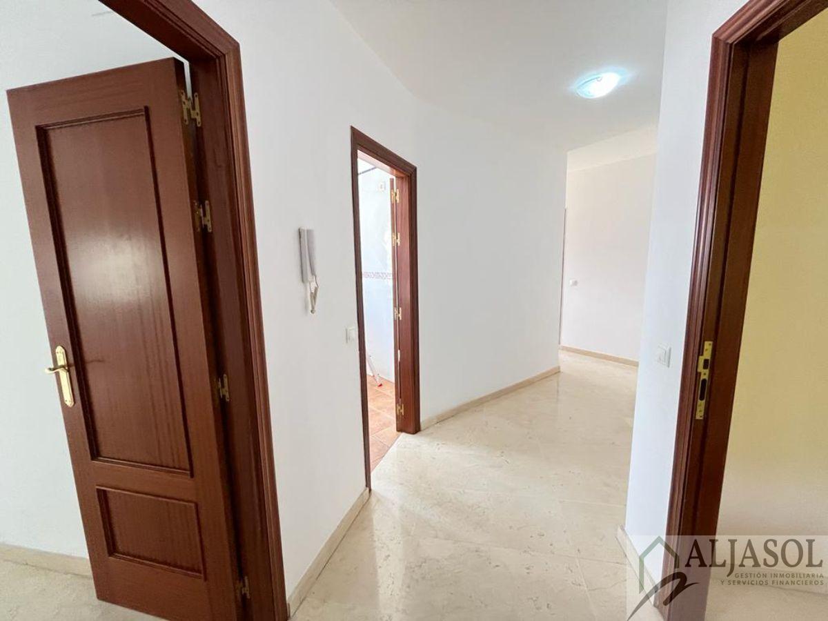 Alquiler de piso en Salteras