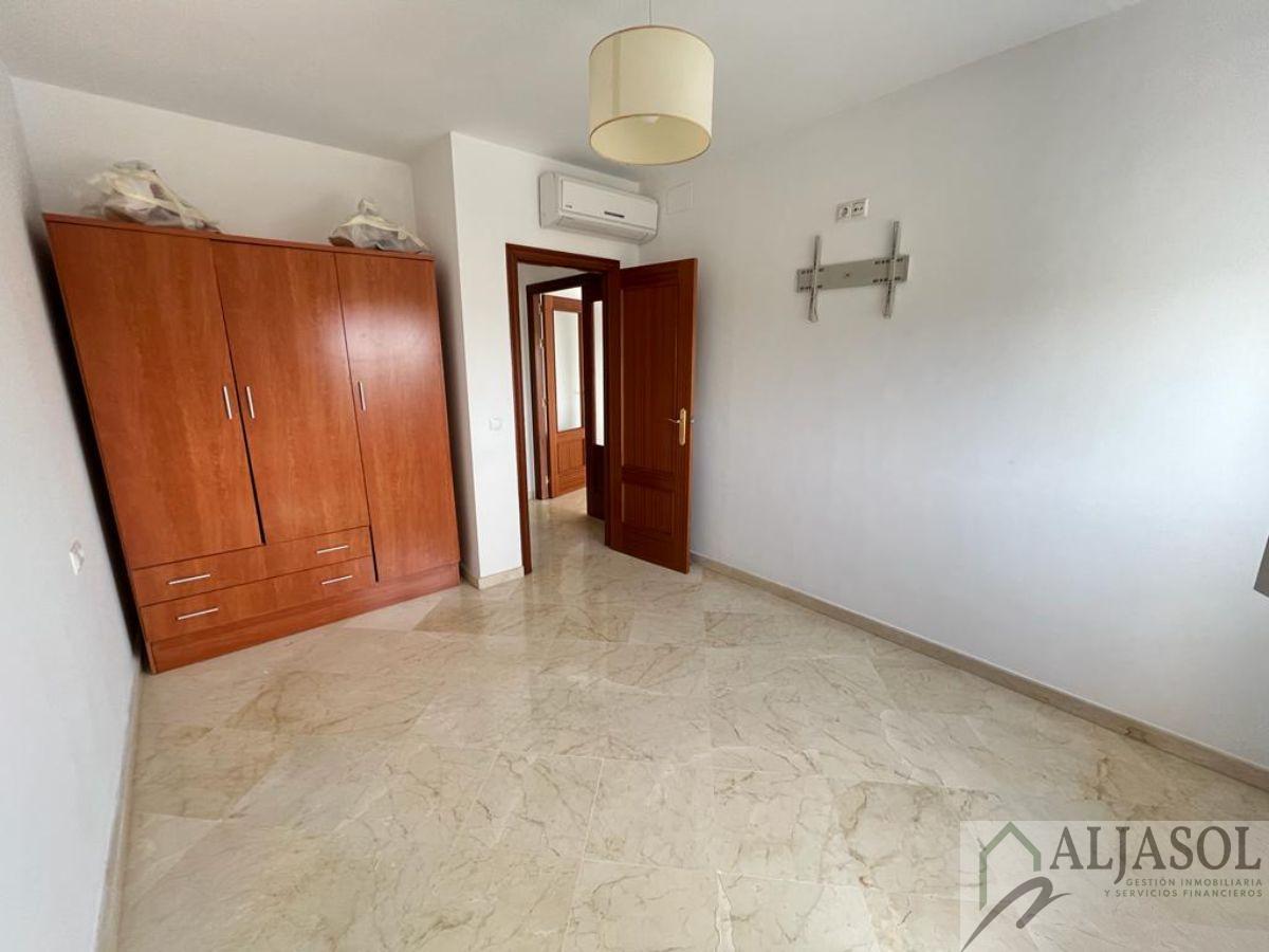 Alquiler de piso en Salteras