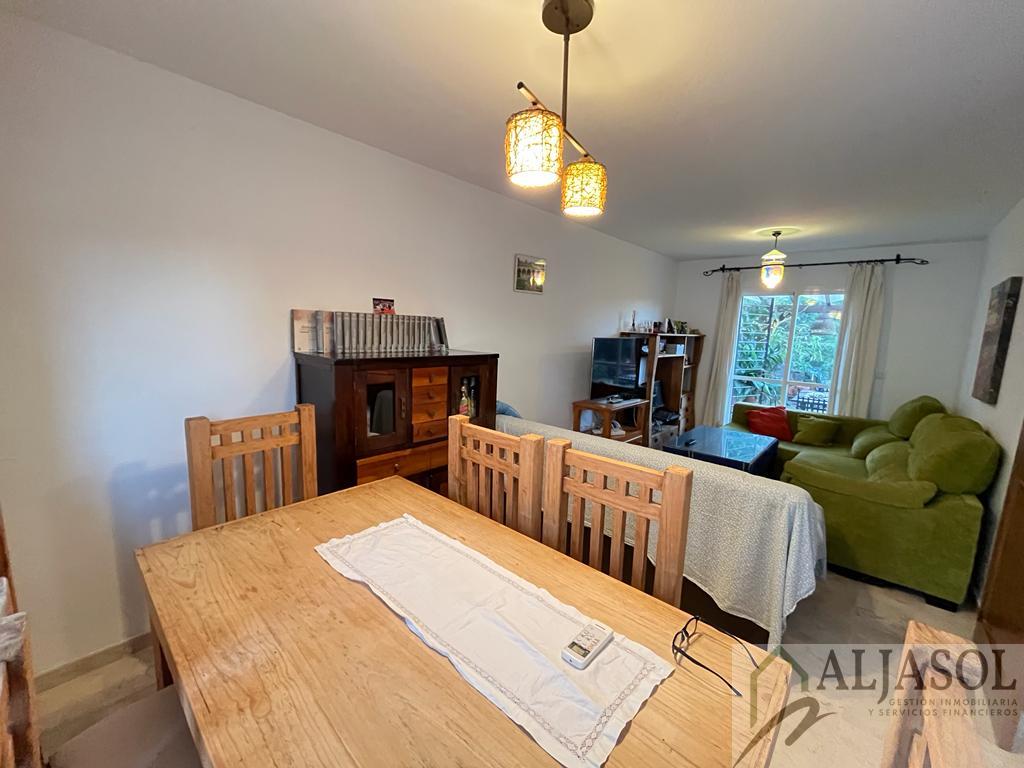 For sale of house in Villanueva del Ariscal