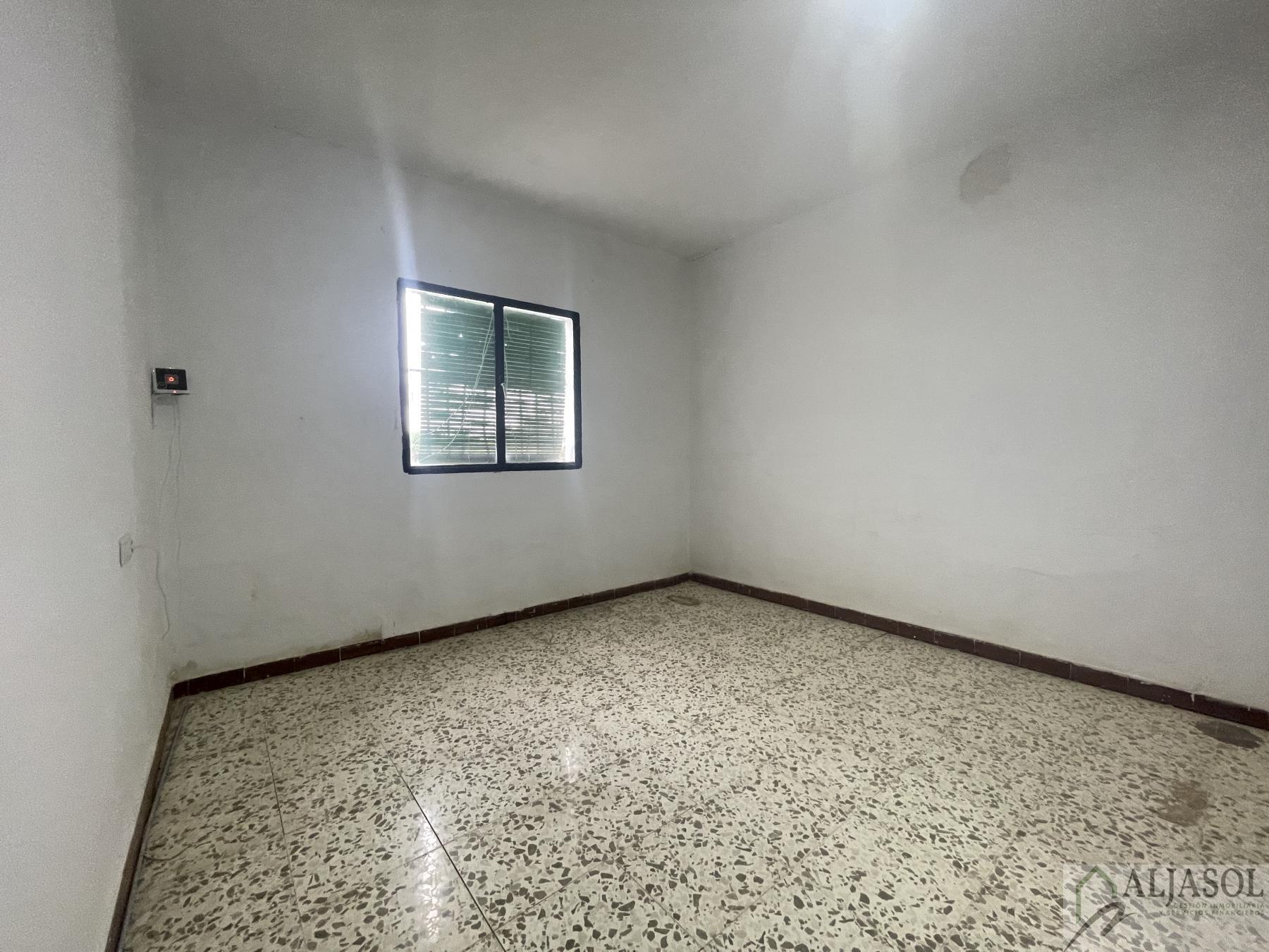 Venta de finca de recreo en Villanueva del Ariscal