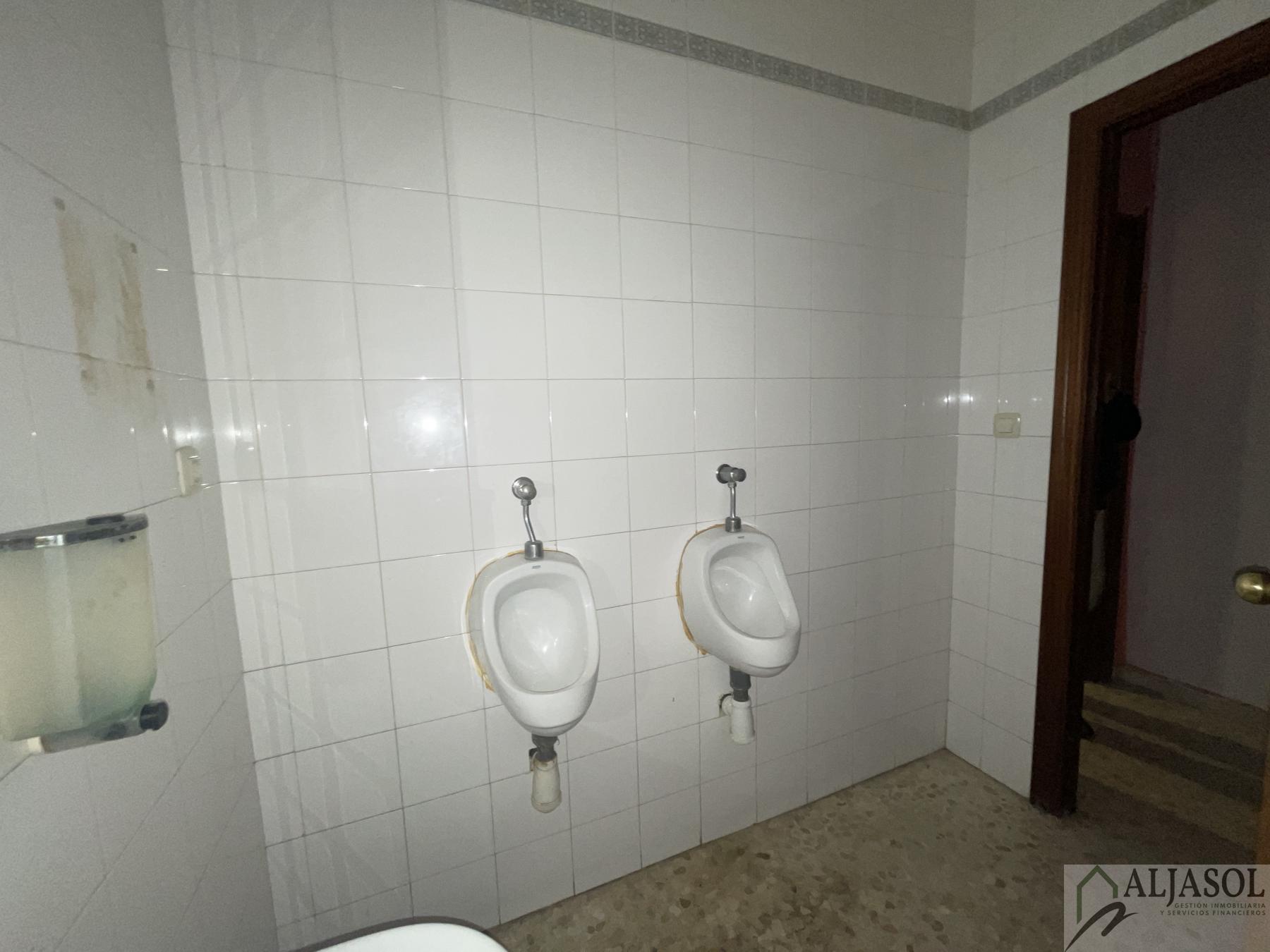 Alquiler de local comercial en San Juan de Aznalfarache