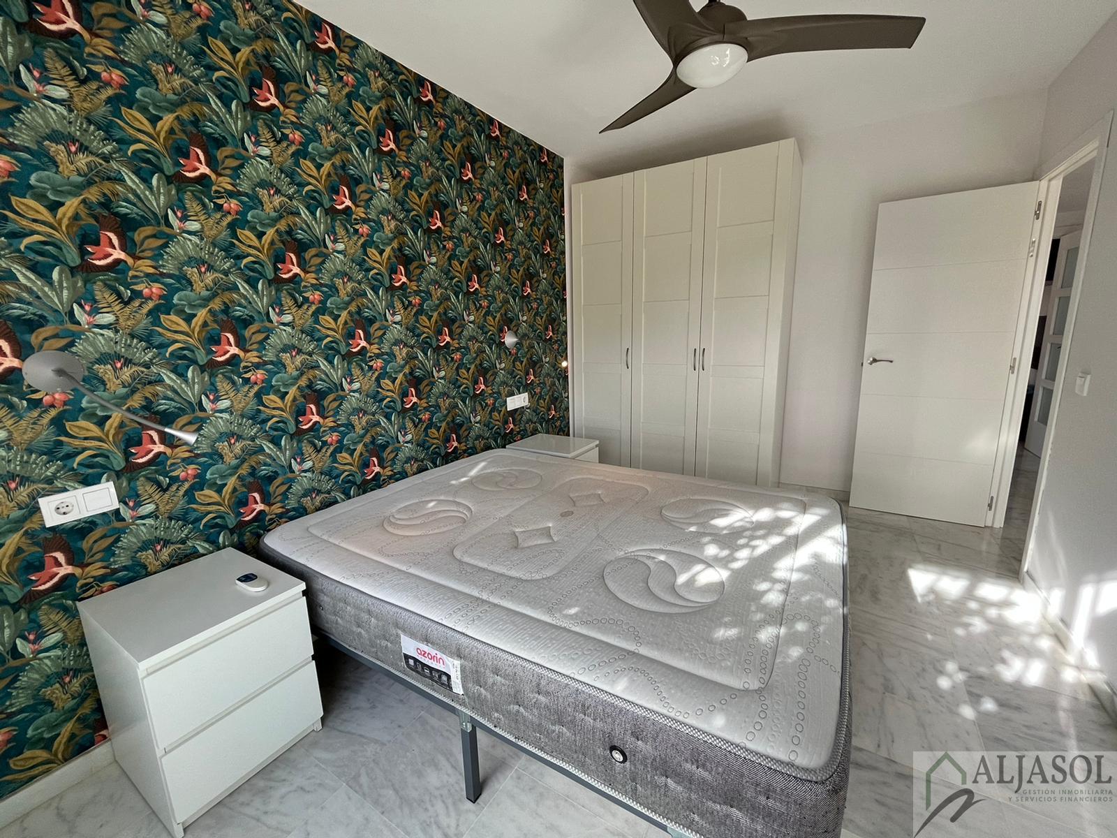For sale of flat in Camas