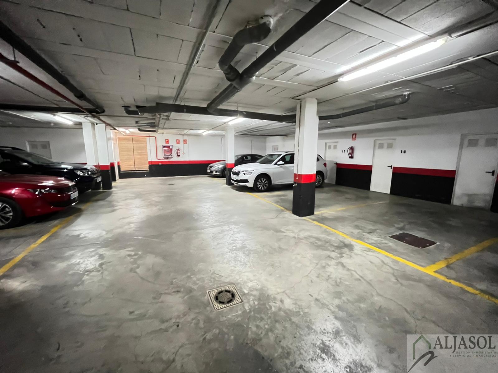 For sale of flat in Camas