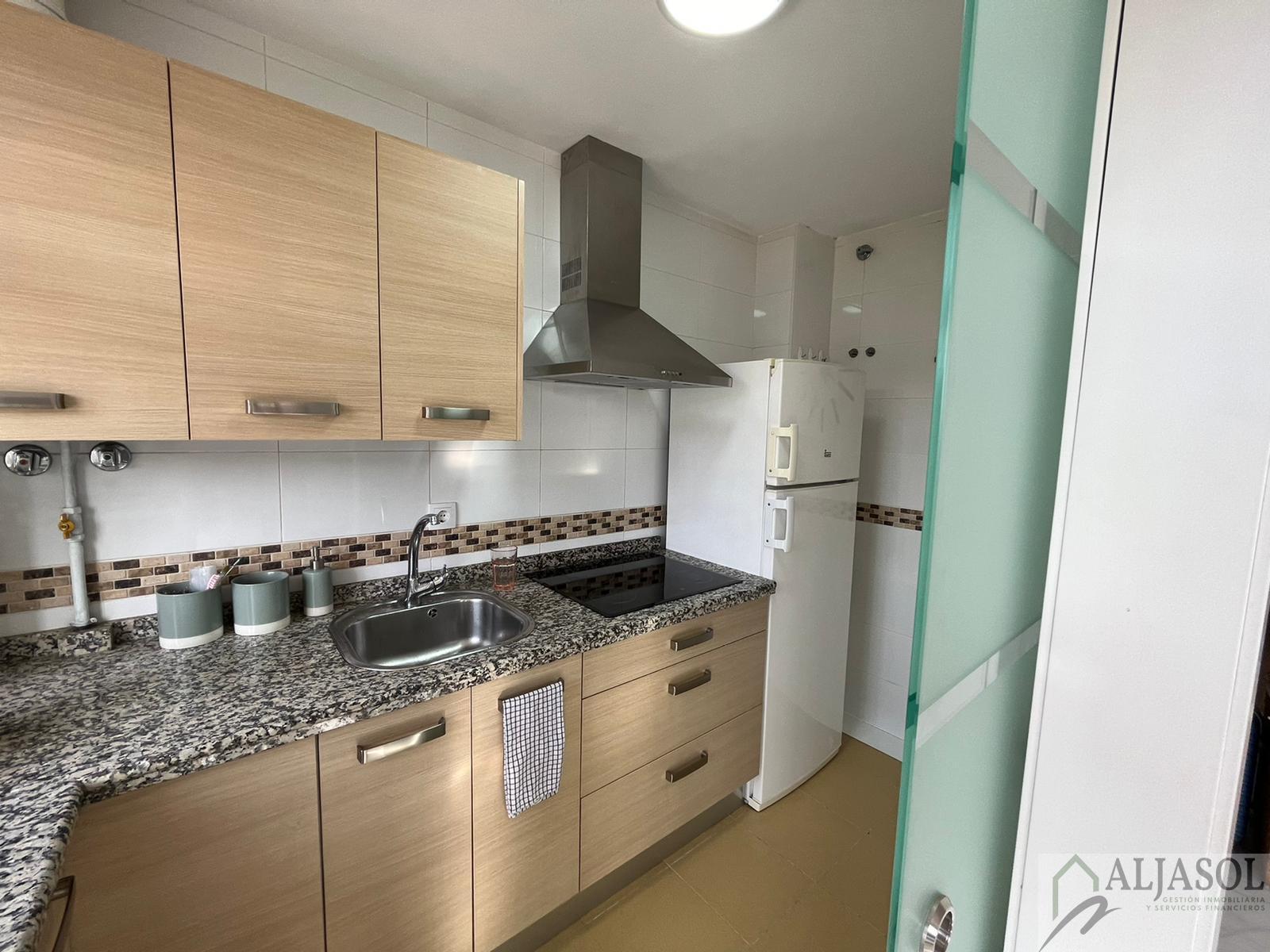 For sale of flat in Camas