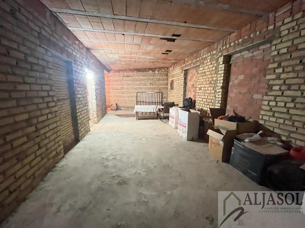 Venta de casa en Sanlúcar la Mayor Venta de casa en Sanlúcar la Mayor