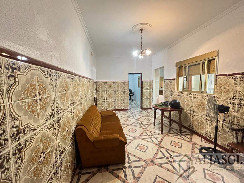 Venta de casa en Sanlúcar la Mayor Venta de casa en Sanlúcar la Mayor