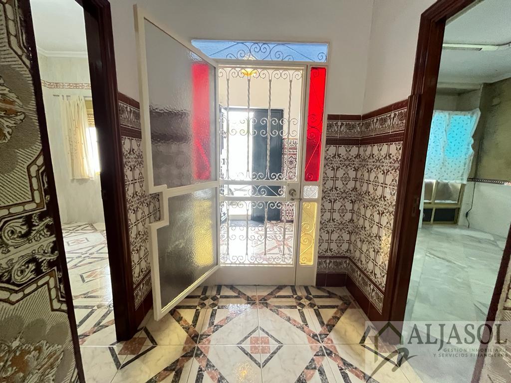 Venta de casa en Sanlúcar la Mayor Venta de casa en Sanlúcar la Mayor