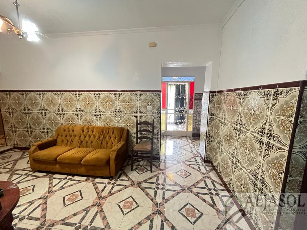 Venta de casa en Sanlúcar la Mayor Venta de casa en Sanlúcar la Mayor