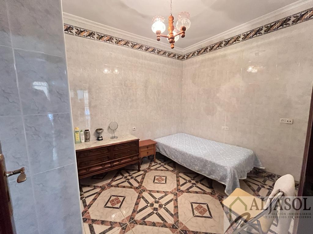 Venta de casa en Sanlúcar la Mayor Venta de casa en Sanlúcar la Mayor