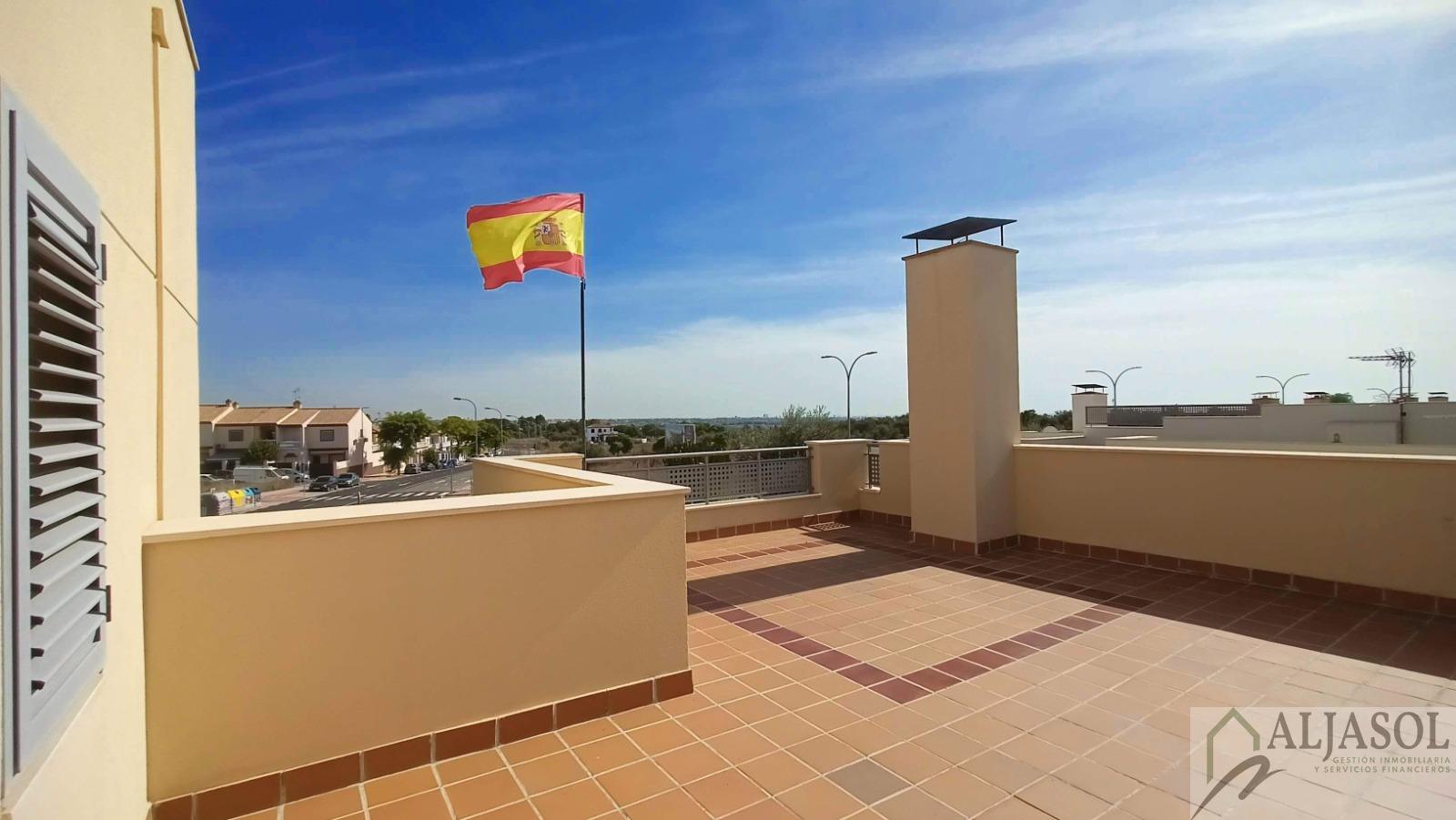For sale of chalet in Espartinas