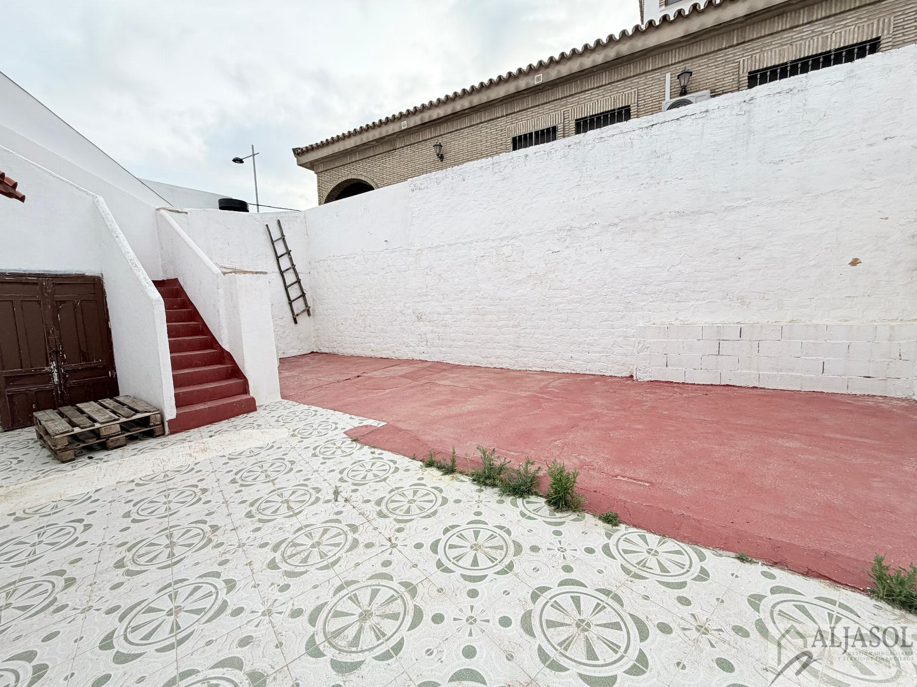 Venta de casa en Salteras