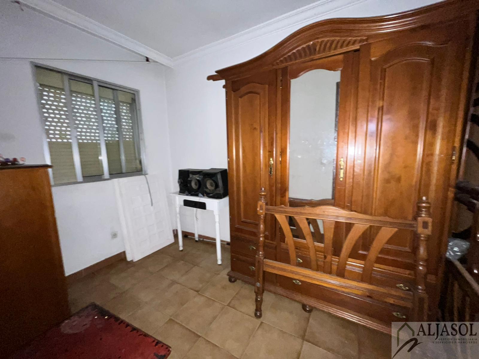 For sale of flat in Castilleja de la Cuesta