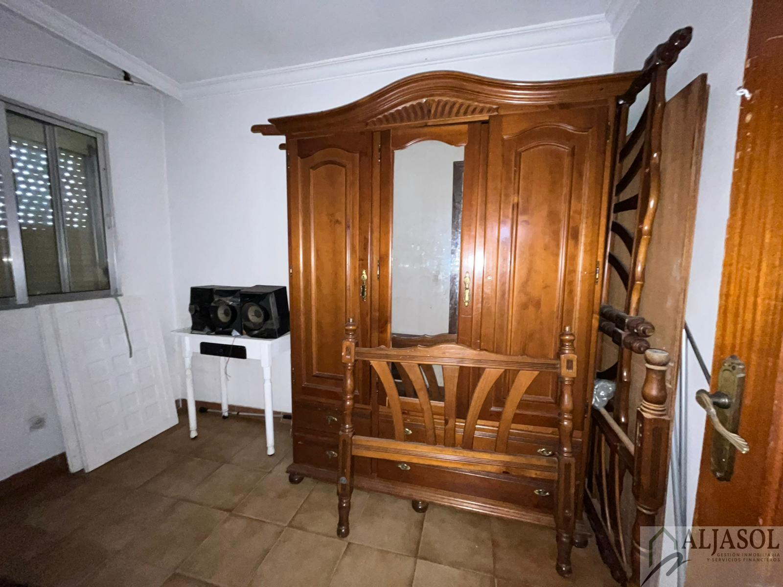 For sale of flat in Castilleja de la Cuesta