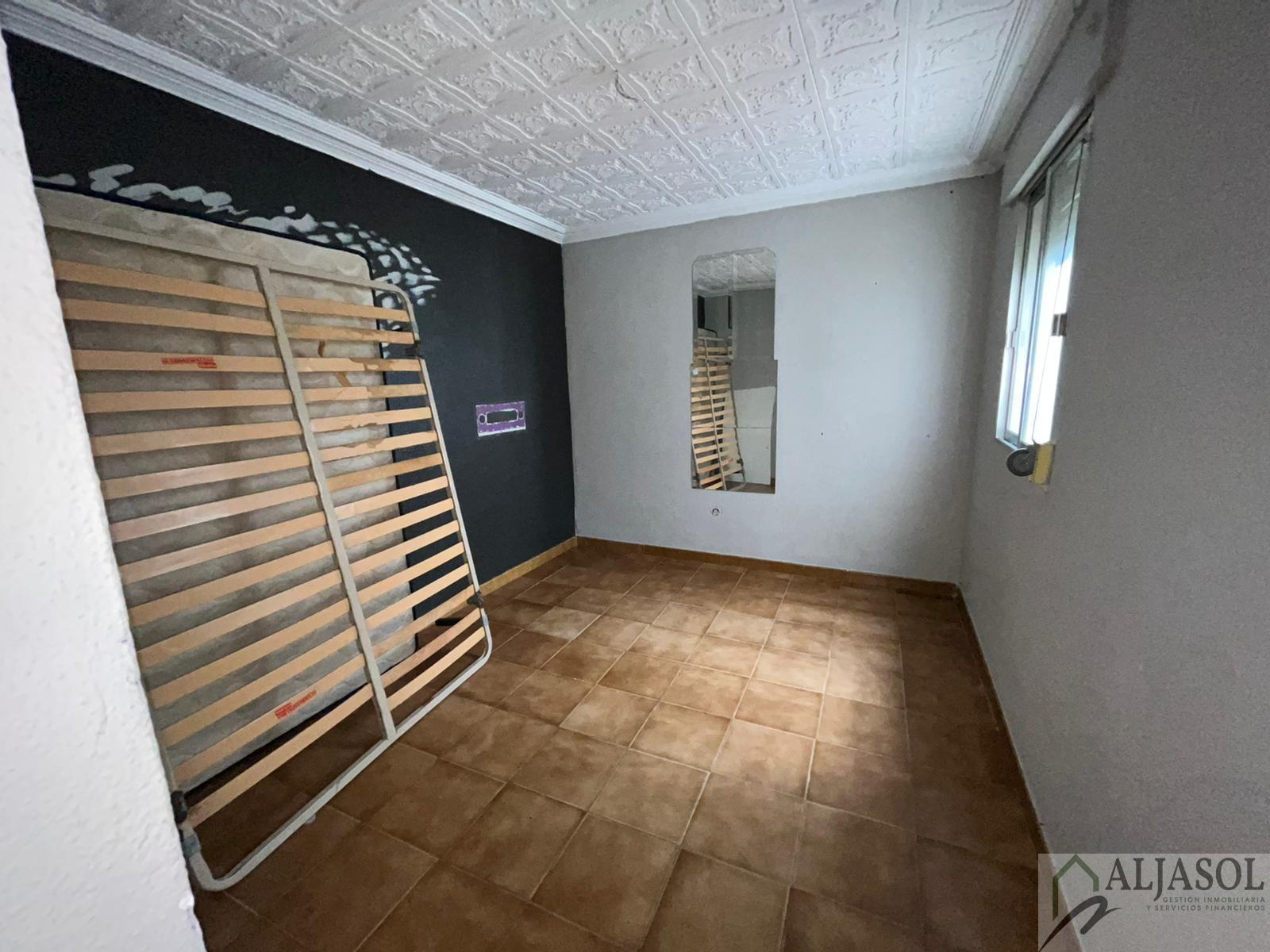 For sale of flat in Castilleja de la Cuesta