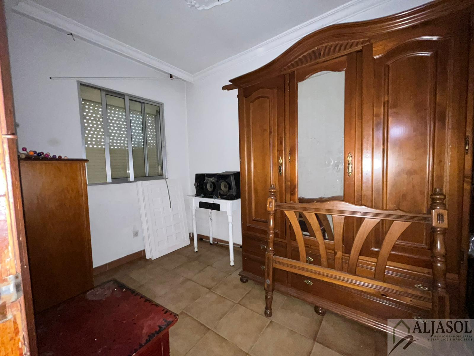 For sale of flat in Castilleja de la Cuesta