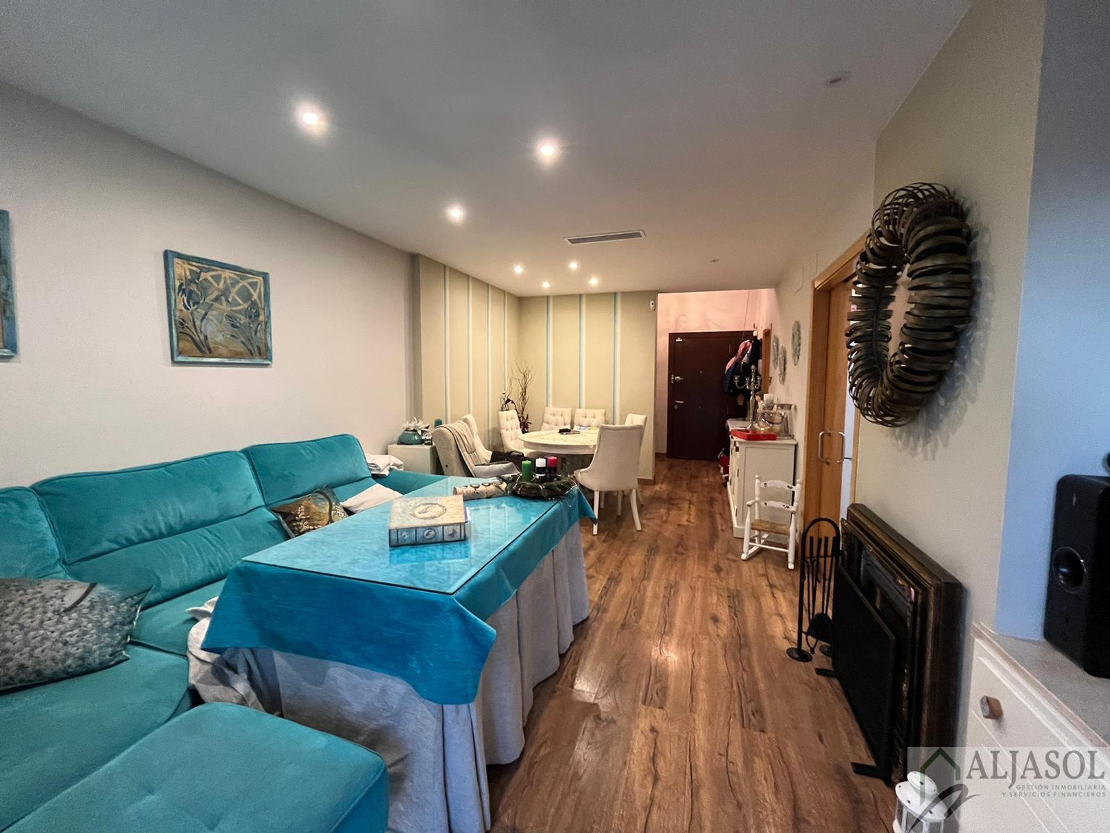 For sale of chalet in Espartinas