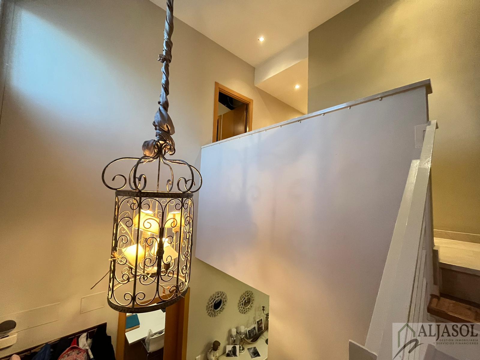 For sale of chalet in Espartinas