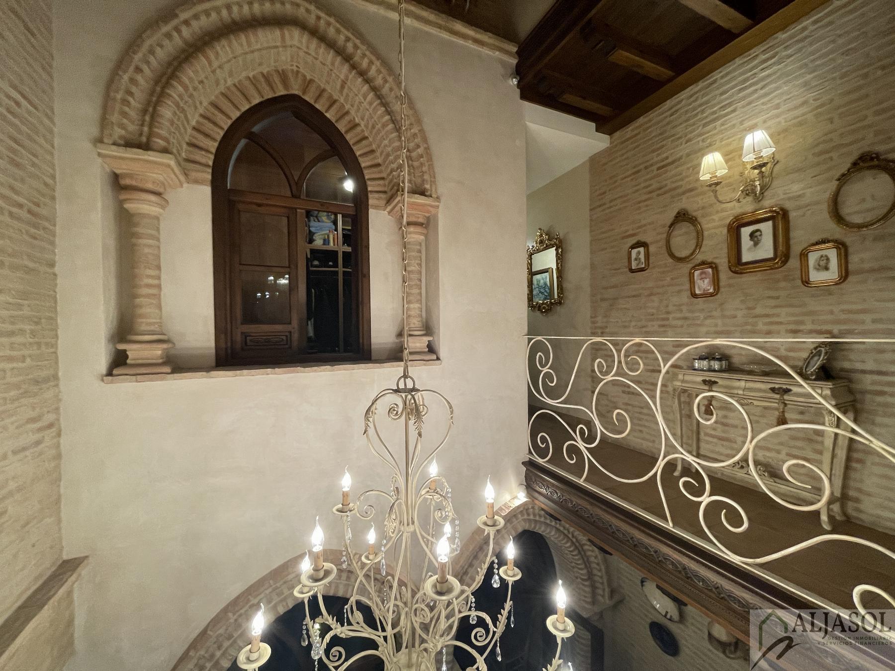 For sale of house in Coria del Río