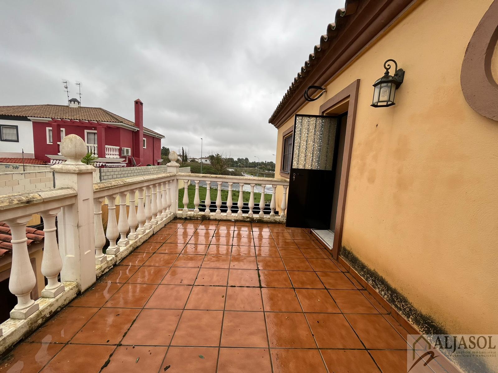 Venta de chalet en Espartinas