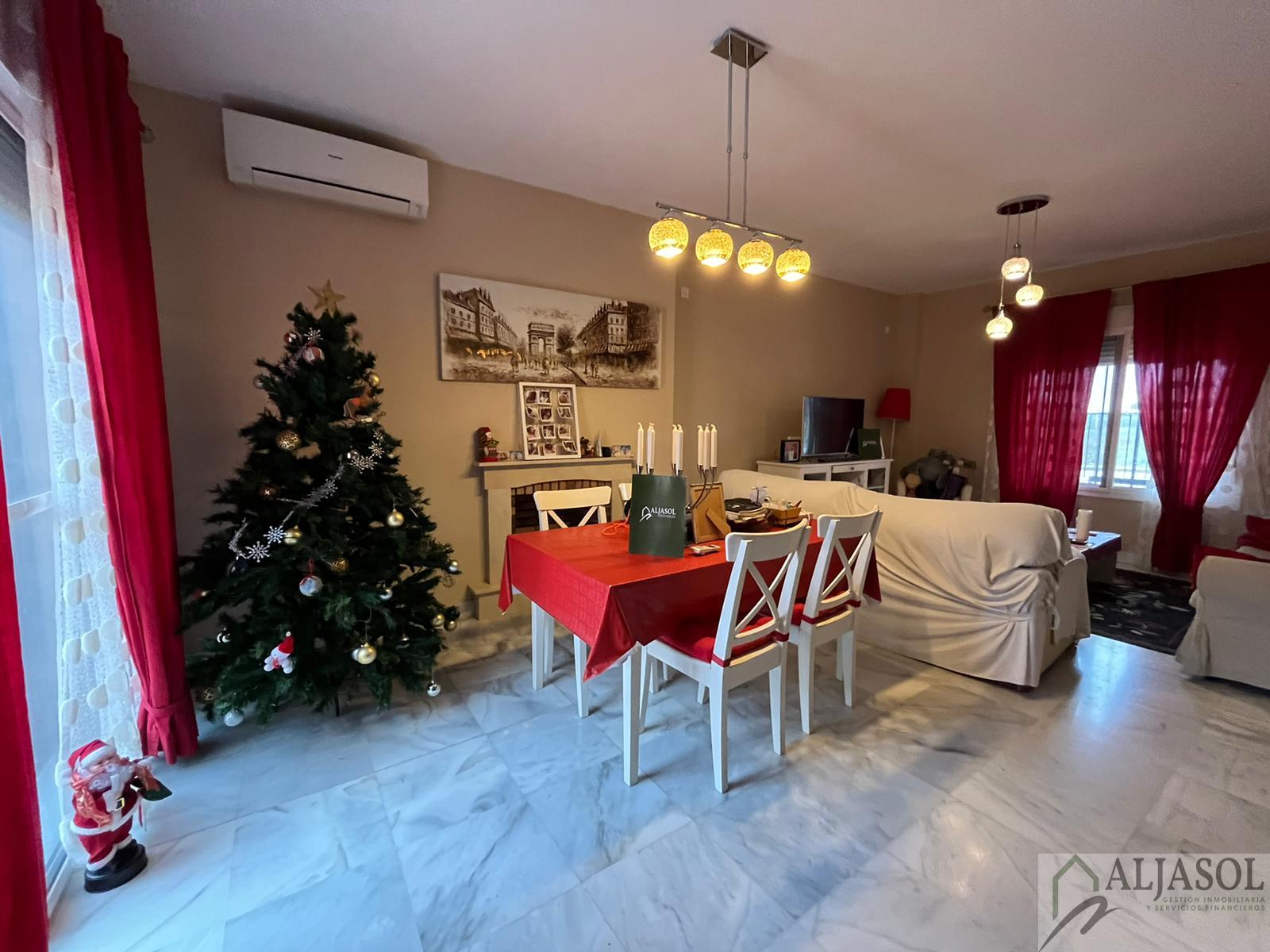 Venta de chalet en Espartinas