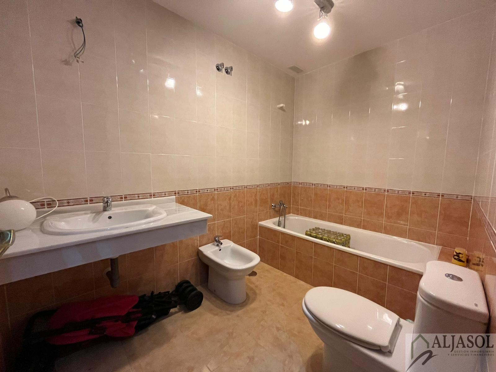 Venta de chalet en Espartinas