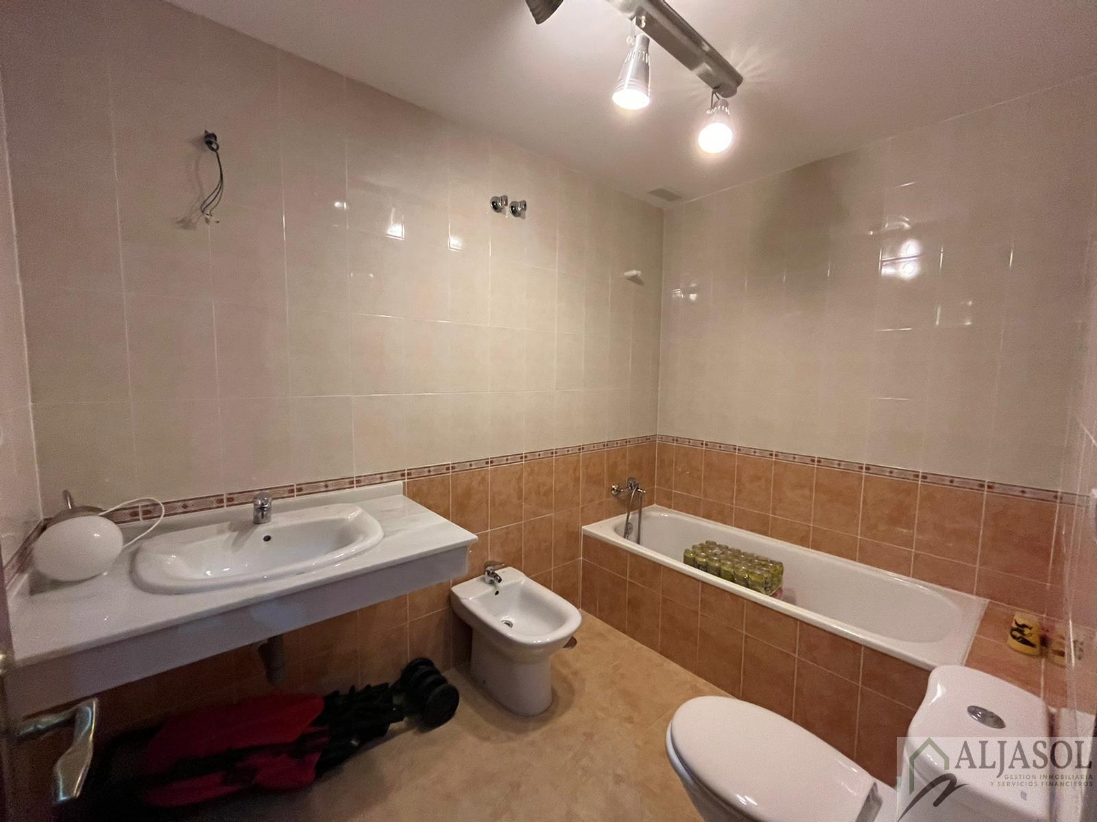 Venta de chalet en Espartinas