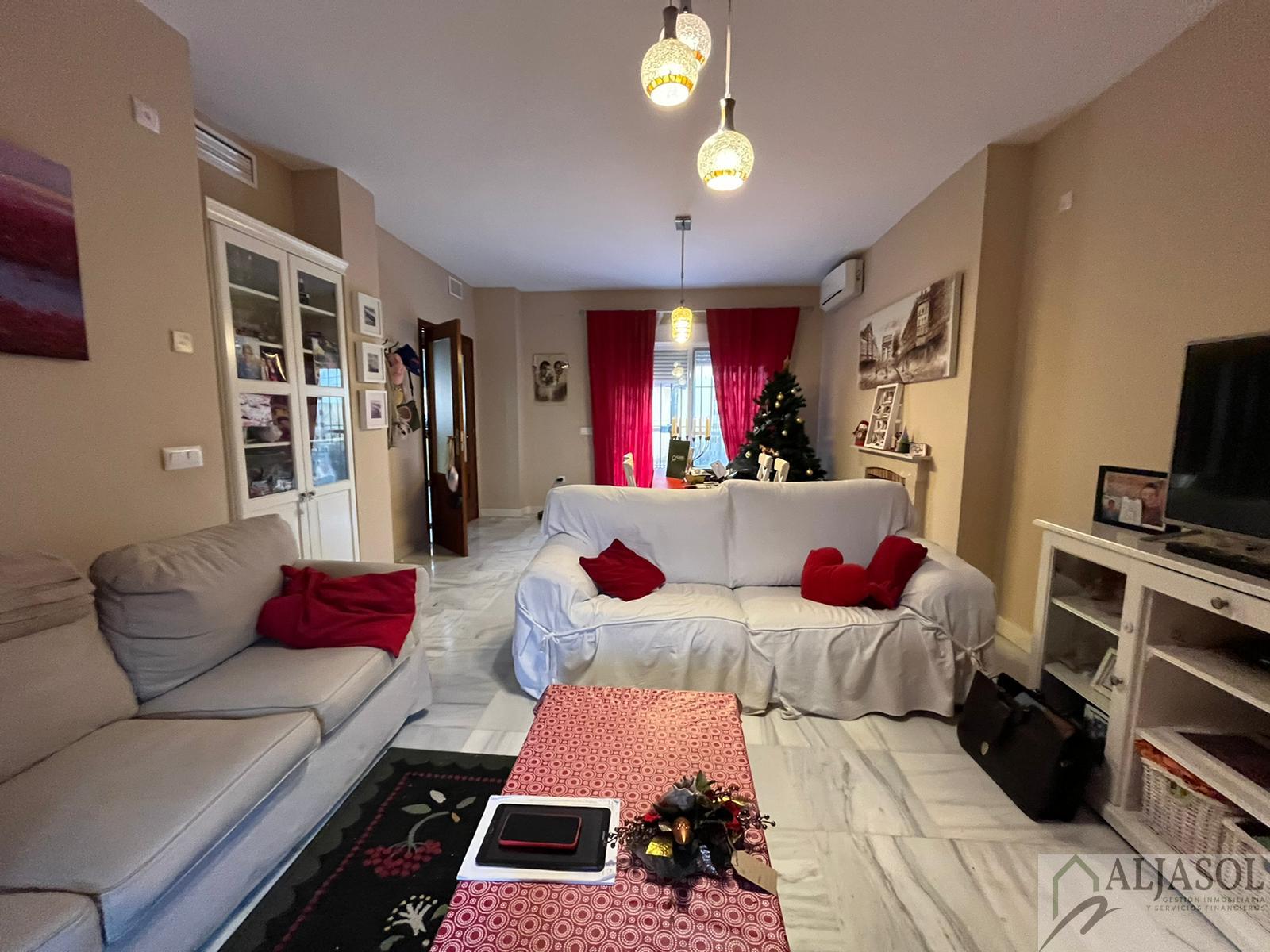 Venta de chalet en Espartinas