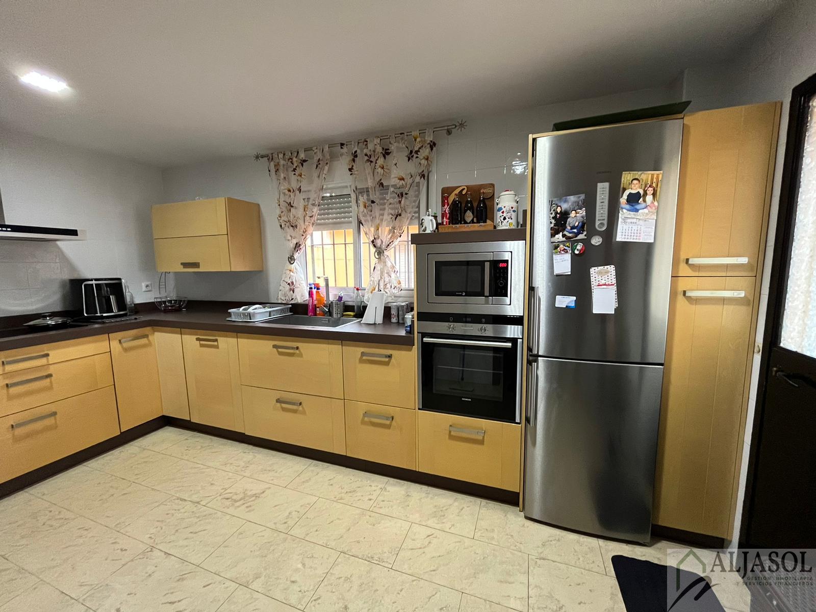 Venta de chalet en Espartinas