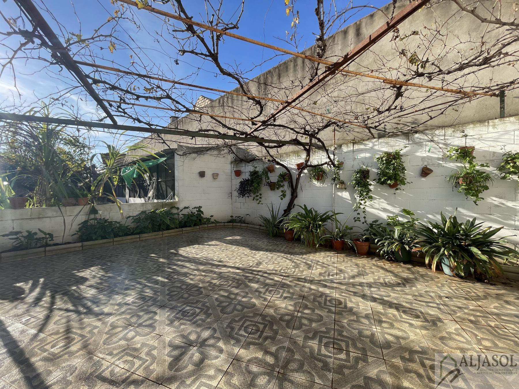 Venta de casa en Bollullos de la Mitación