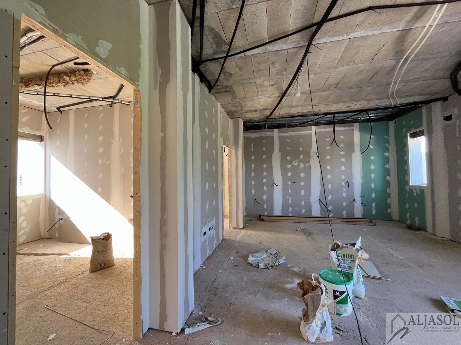 Venta de piso en Villanueva del Ariscal