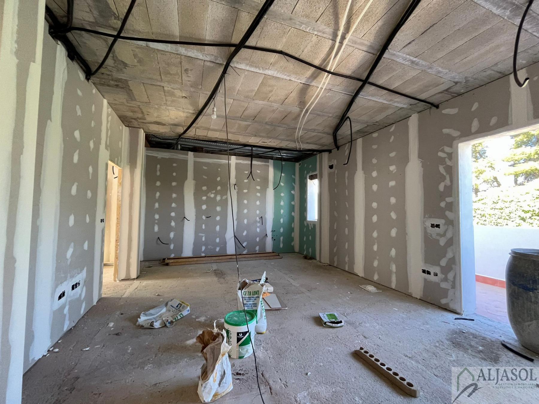 Venta de piso en Villanueva del Ariscal