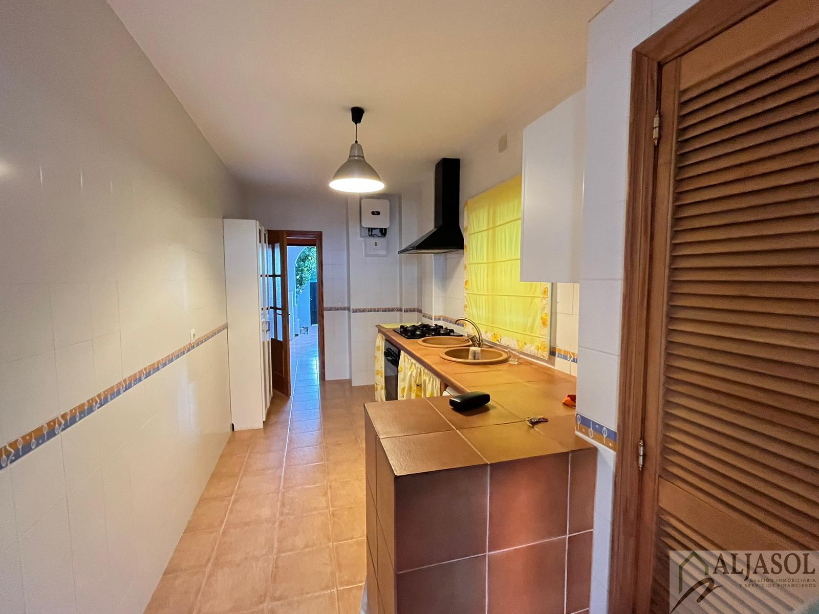 For sale of chalet in Bollullos de la Mitación