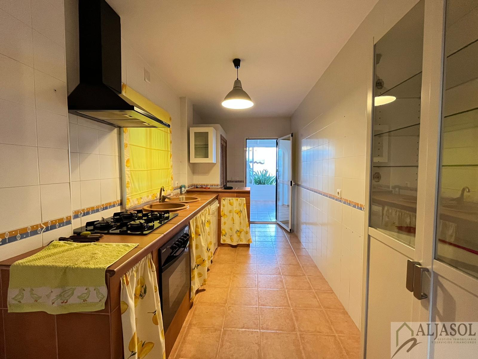 For sale of chalet in Bollullos de la Mitación