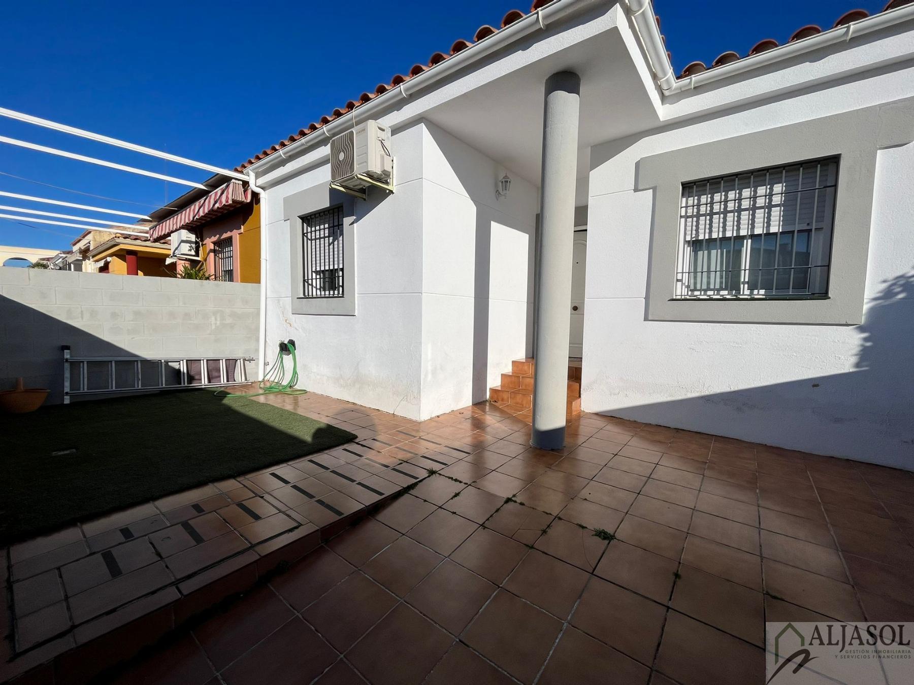 Venta de casa en Bollullos de la Mitación