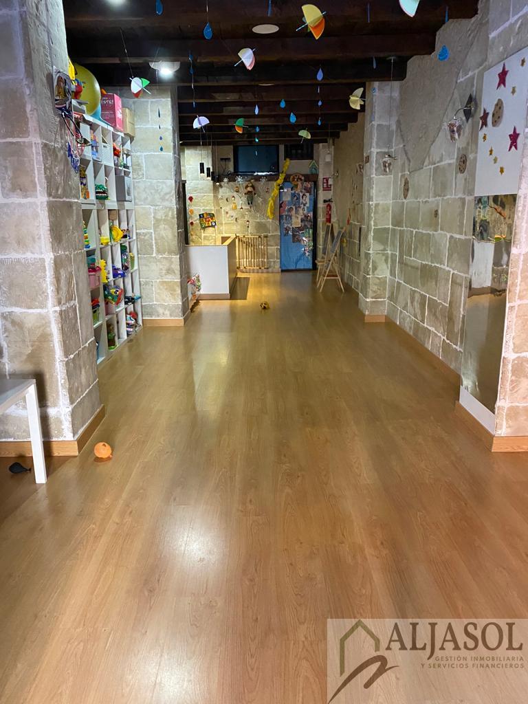 Venta de local comercial en Dos Hermanas
