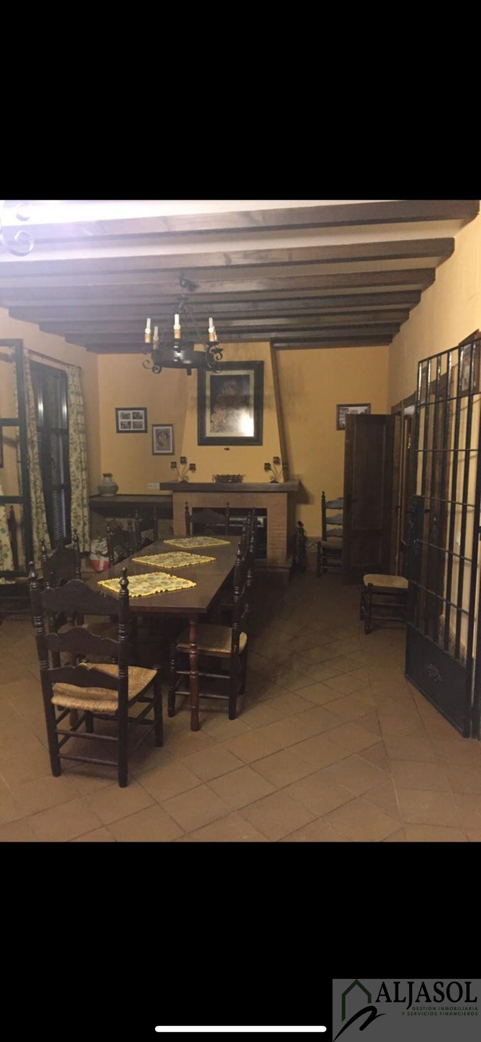 For sale of study in Almonte
