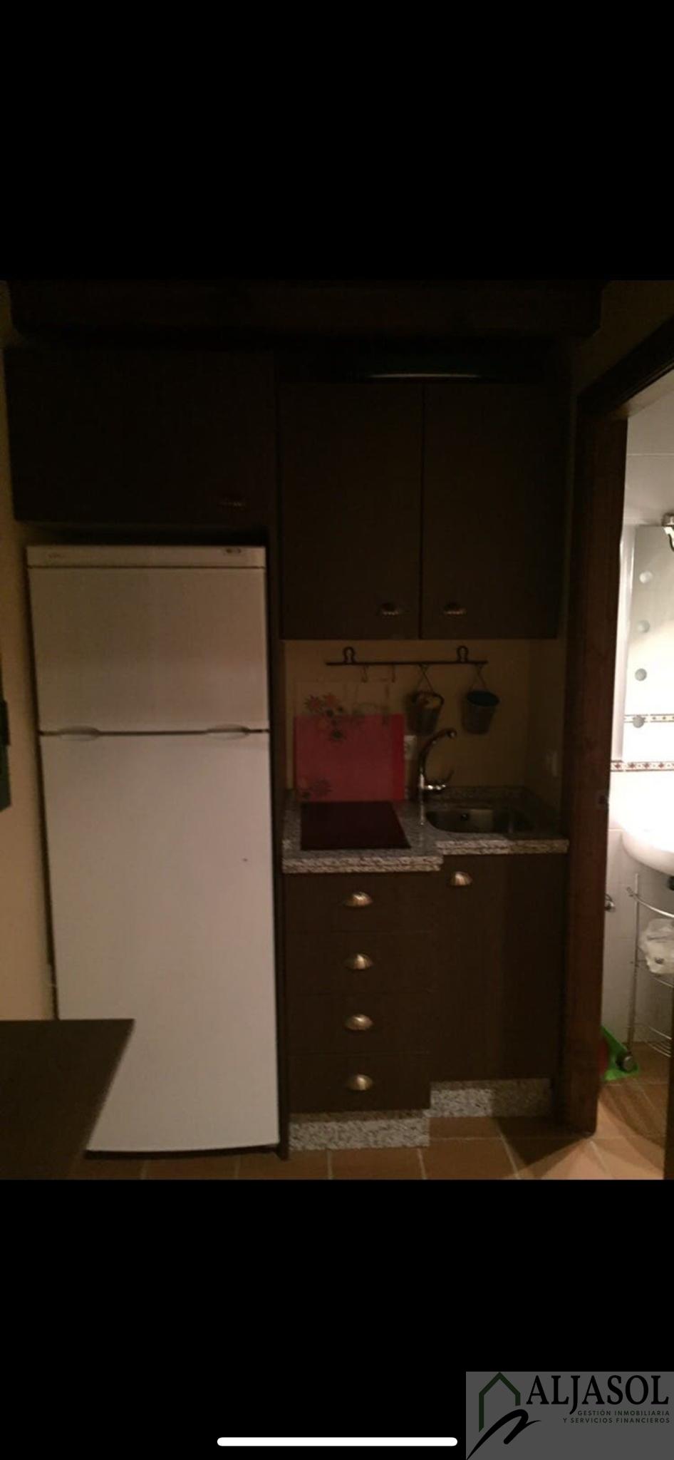 For sale of study in Almonte