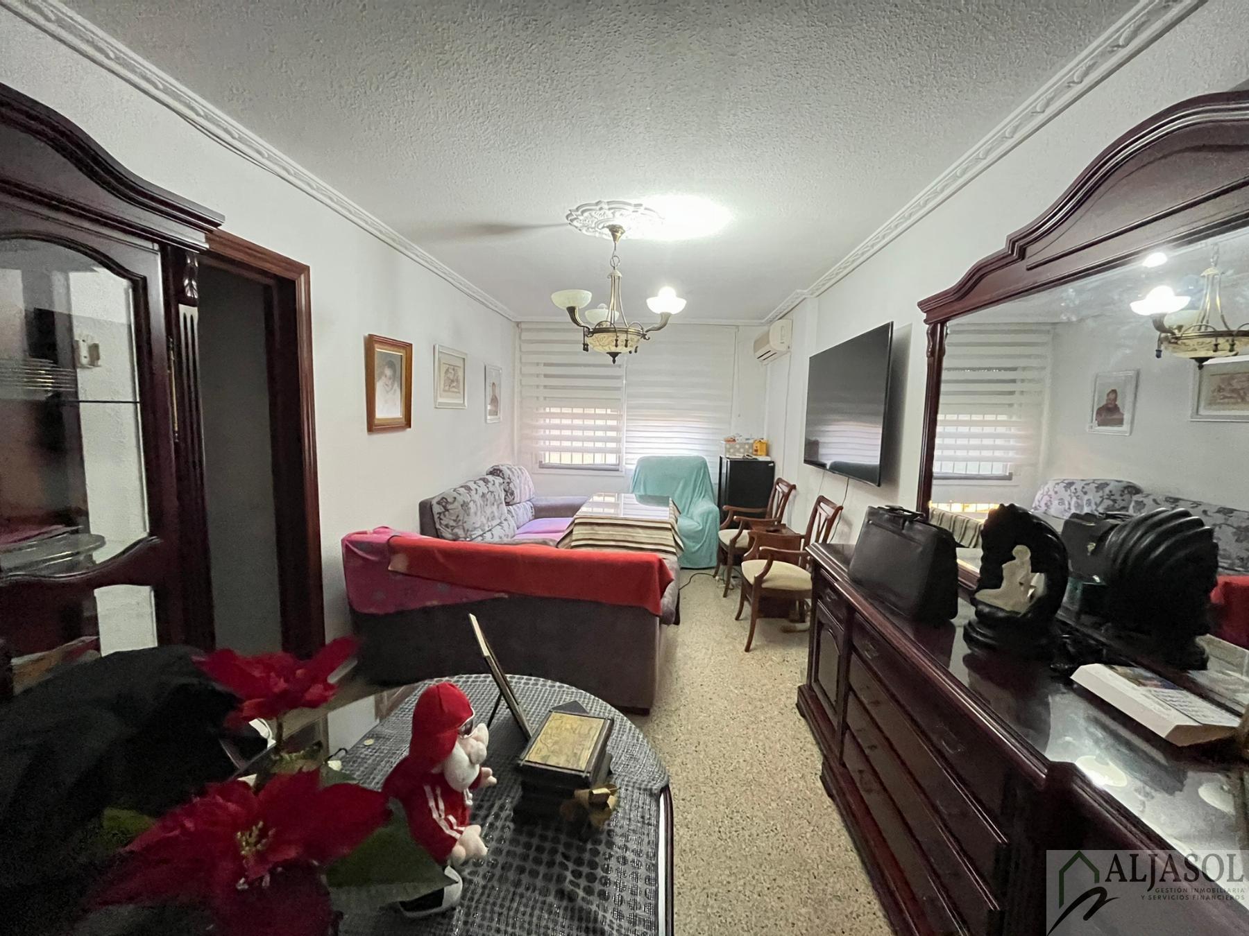 For sale of flat in Sevilla