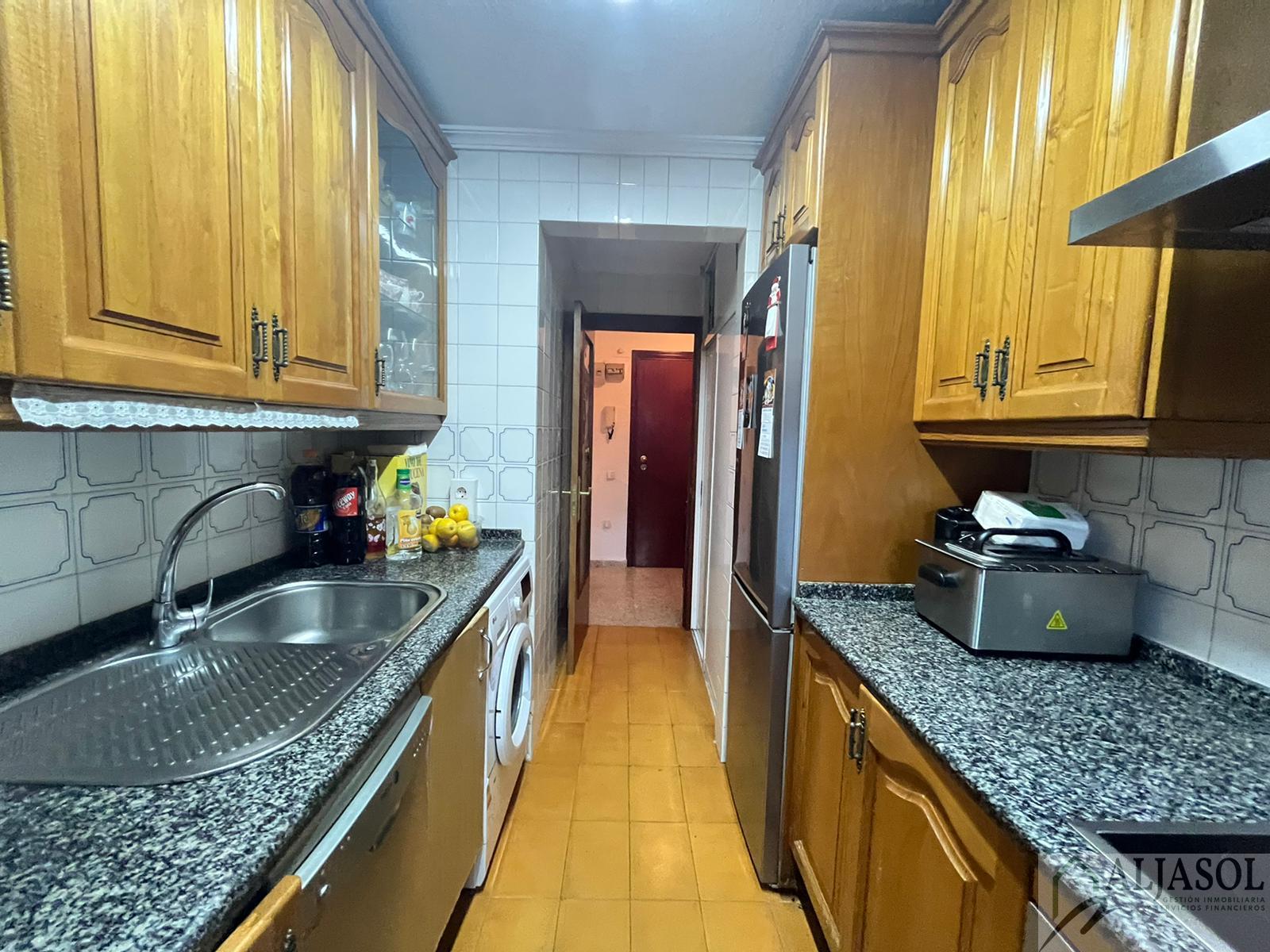 For sale of flat in Sevilla