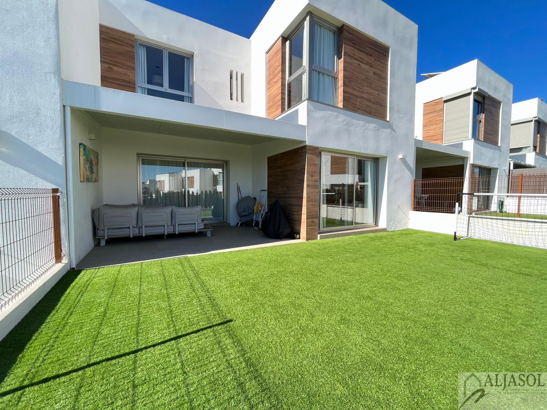 Venta de casa en Bormujos
