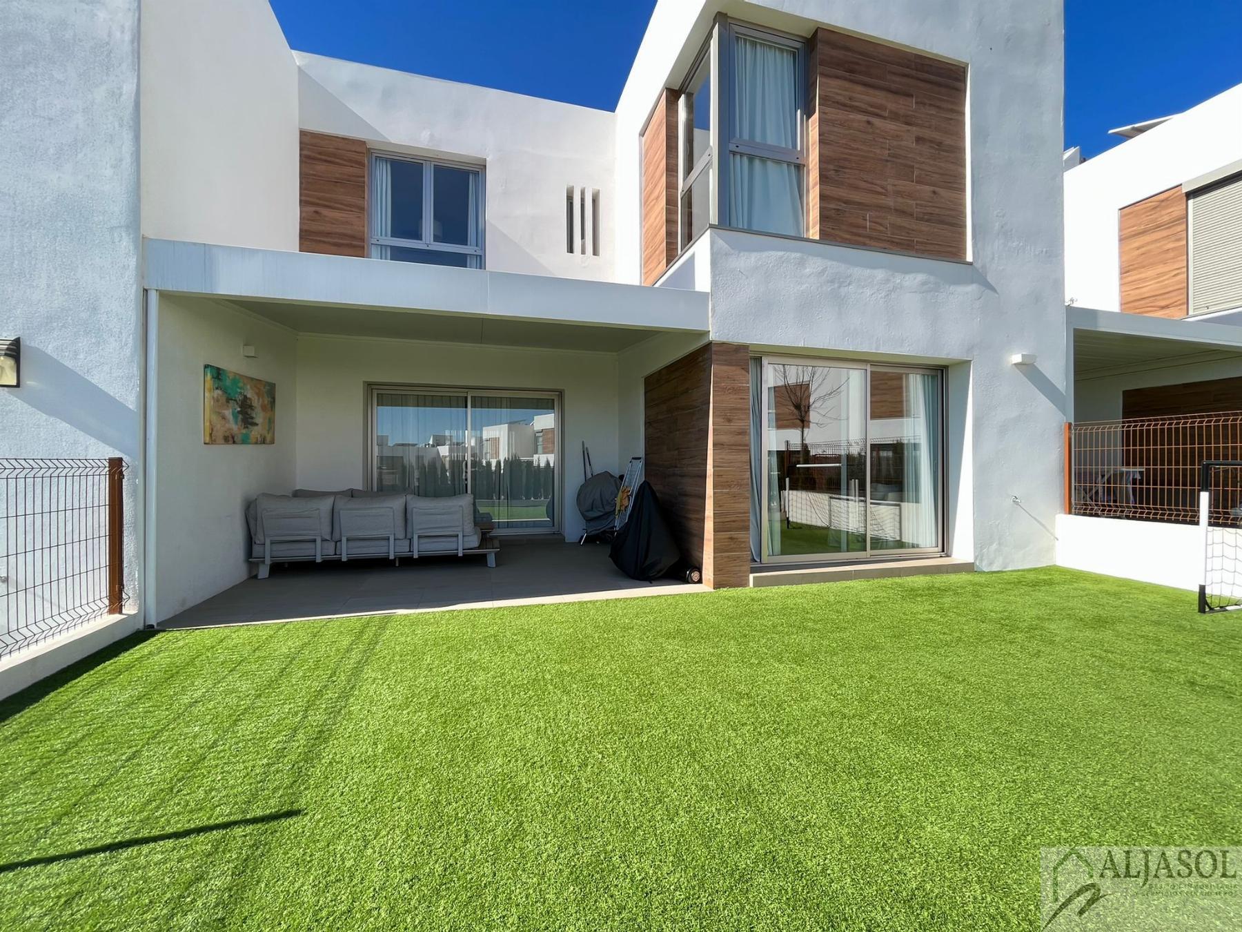 Venta de casa en Bormujos